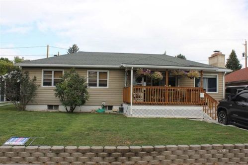 130 Fir St, Elko, NV 89801-3026