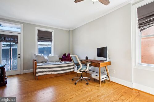 3005 11th St, Washington DC  20001-3905 exterior