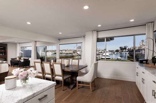 11 Harbor Island Rd, Newport Beach CA  92660 exterior