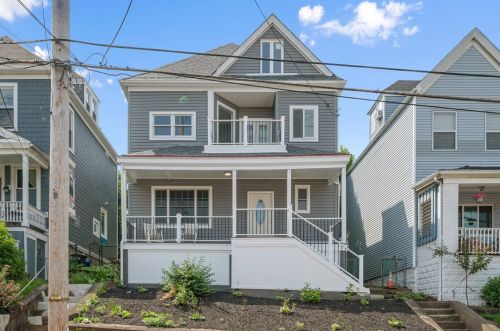 552 Greenfield Ave, Pittsburgh, PA 15207-1092