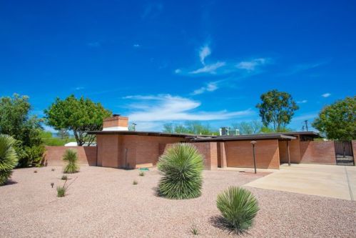421 Downing Ln, Tucson, AZ 85711-4515