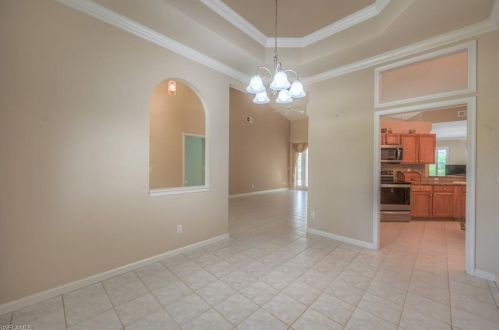 7517 Citrus Hill Ln, Naples FL  34109-0601 exterior