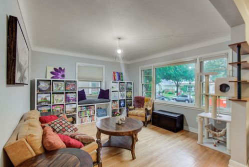 442 Brimhall St, Saint Paul, MN 55105-2507