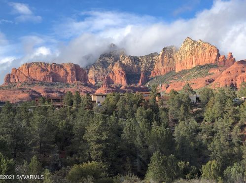 598 Circle Dr, Sedona, AZ