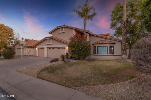 1449 Boa Vista Dr, Gilbert, AZ 85233-6507