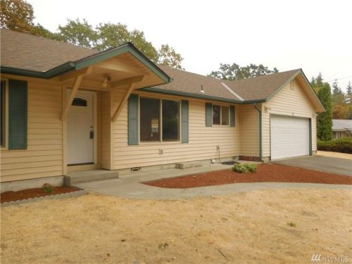 9011 25th Ave, Lakewood, WA 98499-8305