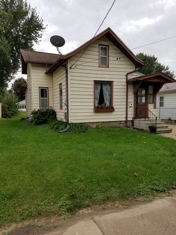 327 Summit Ave, Waterloo, IA 50701-2827