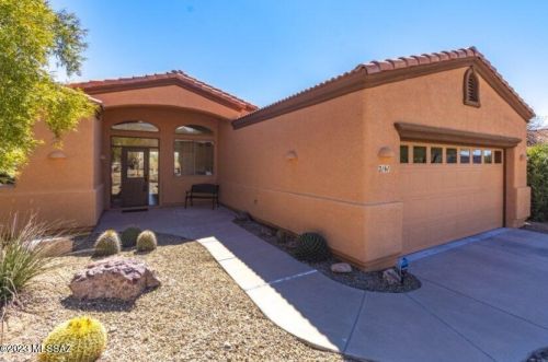 2161 Flying Heart Ln, Tucson, AZ 85713-7313