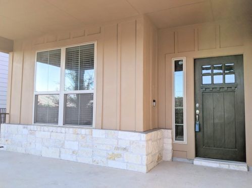 253 Santa Maria St, Georgetown TX  78628-7082 exterior