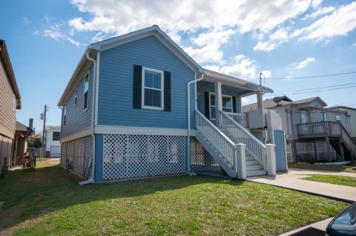 5619 Menard Ave, Galveston, TX 77551-5060
