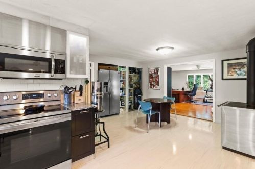 47 Joseph Rd, Framingham, MA 01701-7638