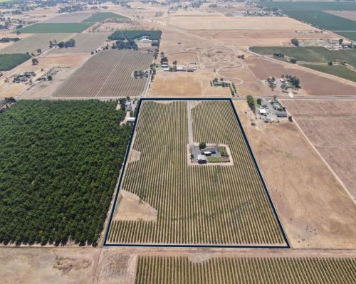12912 Tully Rd, Lodi, CA 95240-9731