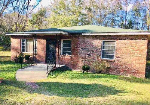 207 South Ave, Gretna, FL 32332-2373