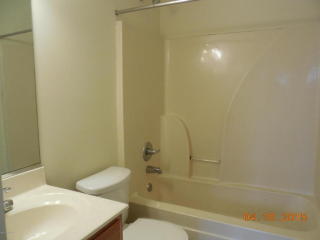 2653 Anthony Ct, Easton, PA 18045-5287