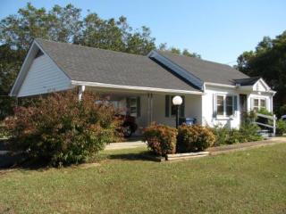 210 Elm St, Adamsville, TN 38310-2332