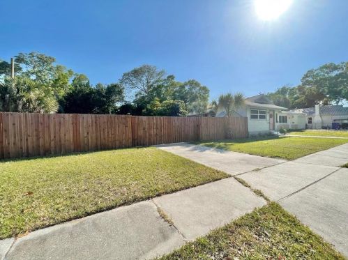 2120 46th Ave, Saint Petersburg, FL 33714-3202