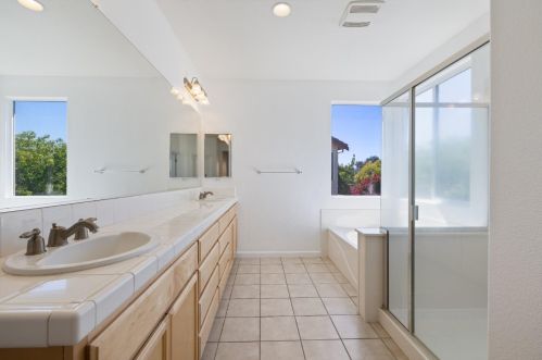 1015 Lucio St, Manteca CA  95336 exterior