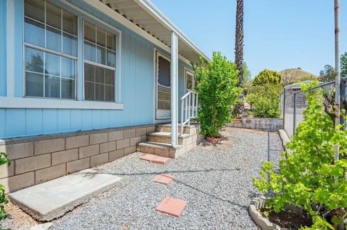 32389 Valley View Ave, Lake Elsinore CA  92530-0518 exterior