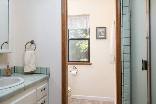 6832 Retreat Ln, Pacific House CA  95726-9465 exterior