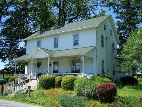 31 Larock Rd, Sugarloaf, PA 18249-3310