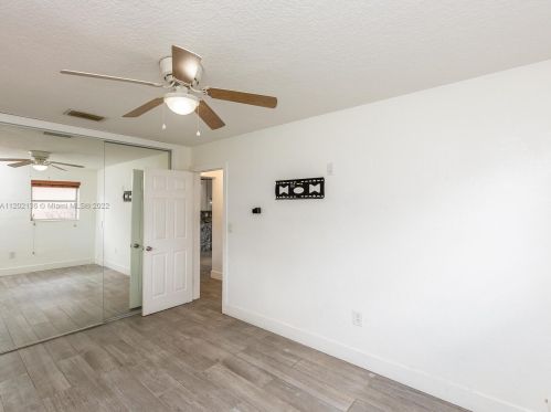 7891 11th St, Hollywood FL 33024-5148 exterior