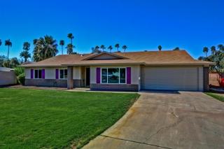 5823 Navajo Dr, Glendale, AZ 85302-5939