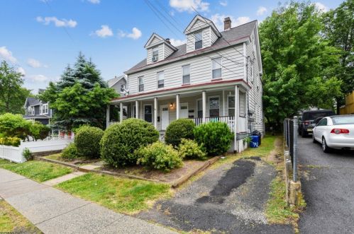 72 Chestnut St, Montclair, NJ 07042-3884