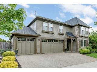 16861 Holly Farms Ln, Sherwood, OR 97140-6326