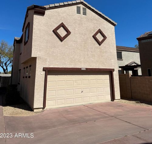 22068 30th Ln, Phoenix AZ  85027-1747 exterior