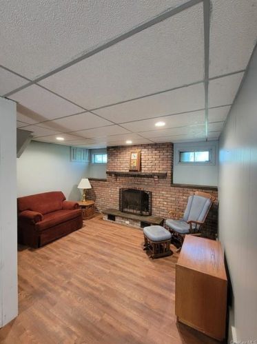 26 Tower Hill Dr, Washingtonville NY  10992-1009 exterior