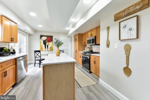 23 Topeka Pass, Willingboro NJ  08046-4111 exterior