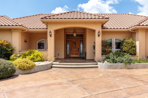 14150 Greenhaven Ln, Grass Valley, CA 95945-8618
