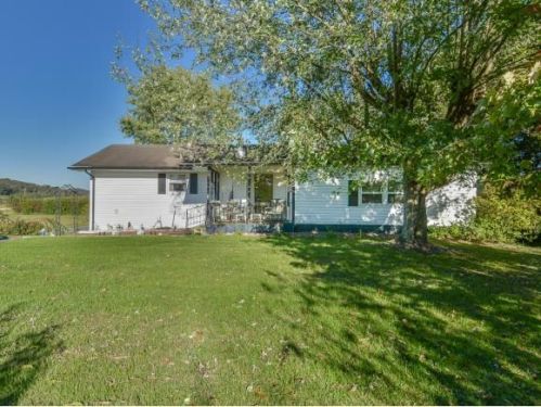 1549 Highway 75, Blountville, TN 37617-5139