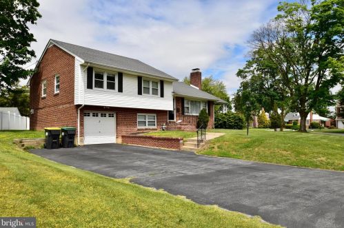 3 Queen Ave, New Castle, DE 19720-2030