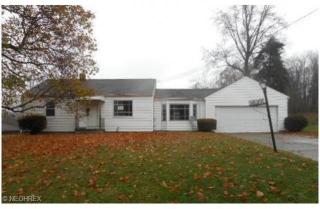1627 Gregory Dr, Akron, OH 44312-4261