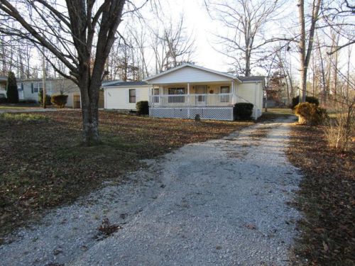 3028 Oswego Rd, Crossville, TN 38572-6108