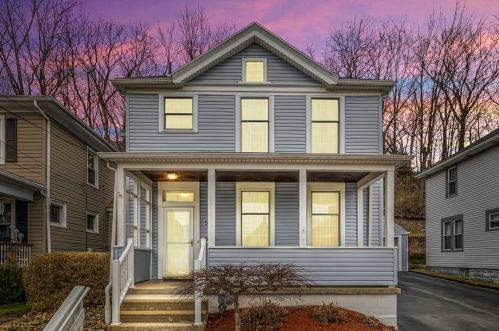 547 13th Ave, New Brighton, PA 15066-1208