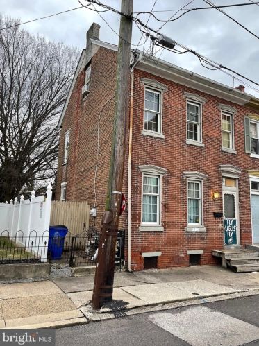 220 Evans St, Pottstown, PA 19464-5314