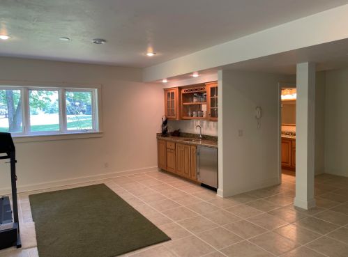 7185 Pine Grove Ln, Two Rivers, WI 54241-9708