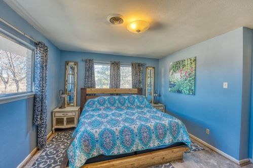 1107 Sandstone St, Sunrise Beach TX  78643-2426 exterior