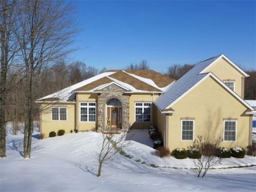 326 Oak Hill Dr, Friedens, PA 15541-6808