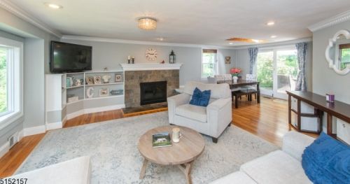 213 Springbrook Trl, Sparta, NJ 07871-2028