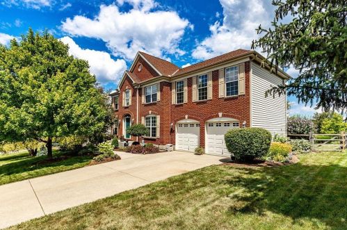 12120 Deer Chase Dr, Cincinnati, OH 45240-1079