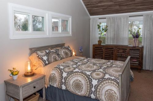 238 Delaware Dr, Glenshaw PA  15116-1716 exterior