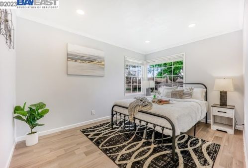 646 Paseo Del Rio, San Lorenzo CA  94580-1512 exterior