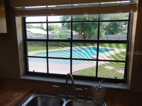 1004 Wildrose Dr, Lutz FL  33549-5656 exterior