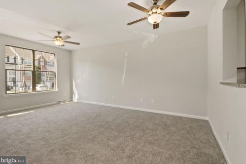 1308 Wanda Dr, Hanover, PA 17331-8646