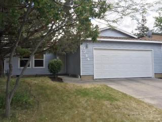2744 Ocker Dr, Bend, OR 97701-6408