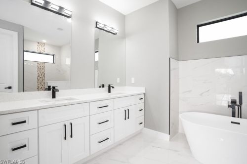 3017 11th St, Lehigh Acres FL  33976-3042 exterior