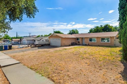 4994 F St, San Bernardino, CA 92407-3125